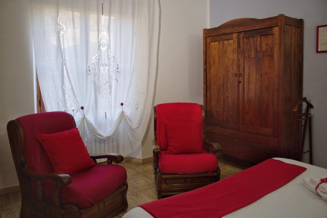 La Collina Dei Ciliegi Bed & Breakfast Sarule Dış mekan fotoğraf