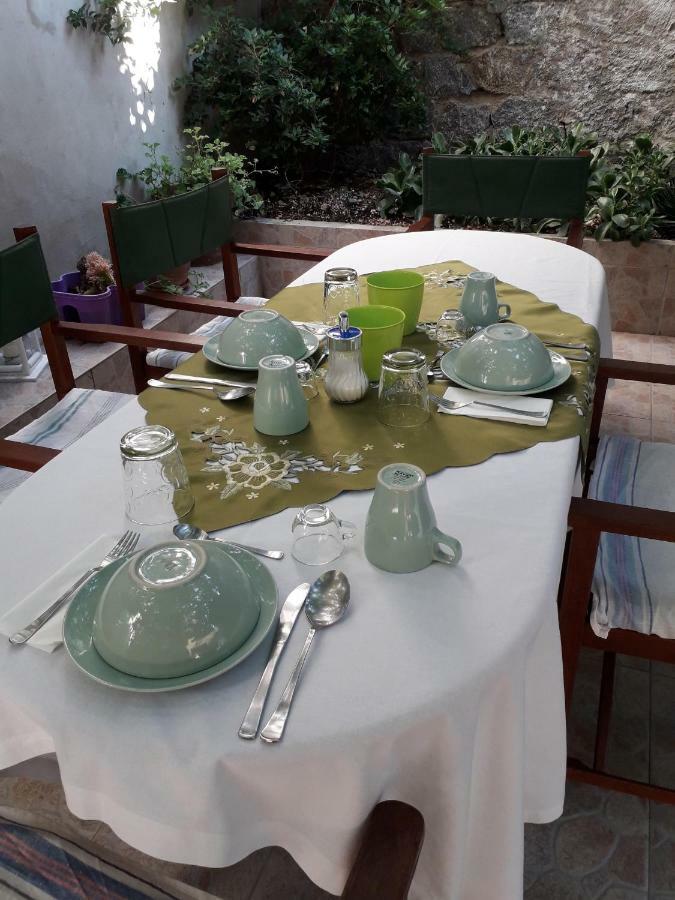 La Collina Dei Ciliegi Bed & Breakfast Sarule Dış mekan fotoğraf